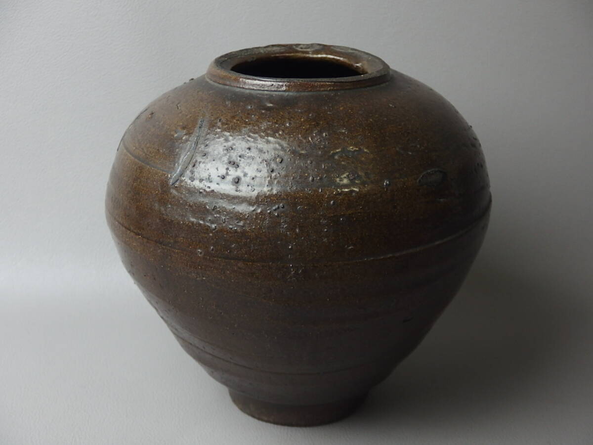 【骨董・茶道具】★丹波焼?薩摩?九州?韓国?南方?中国?★★飴釉壷 fm082tb21.8 花道 華道拍卖