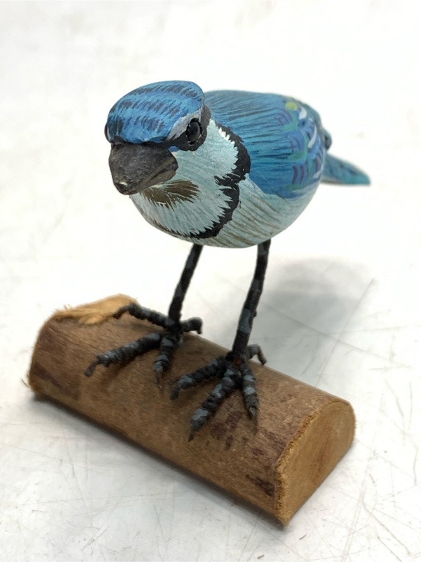 希少 アオカケス バードカービング 野鳥彫刻 木彫りの野鳥 置物 インテリア レトロ ヴィンテージ 7399 99拍卖