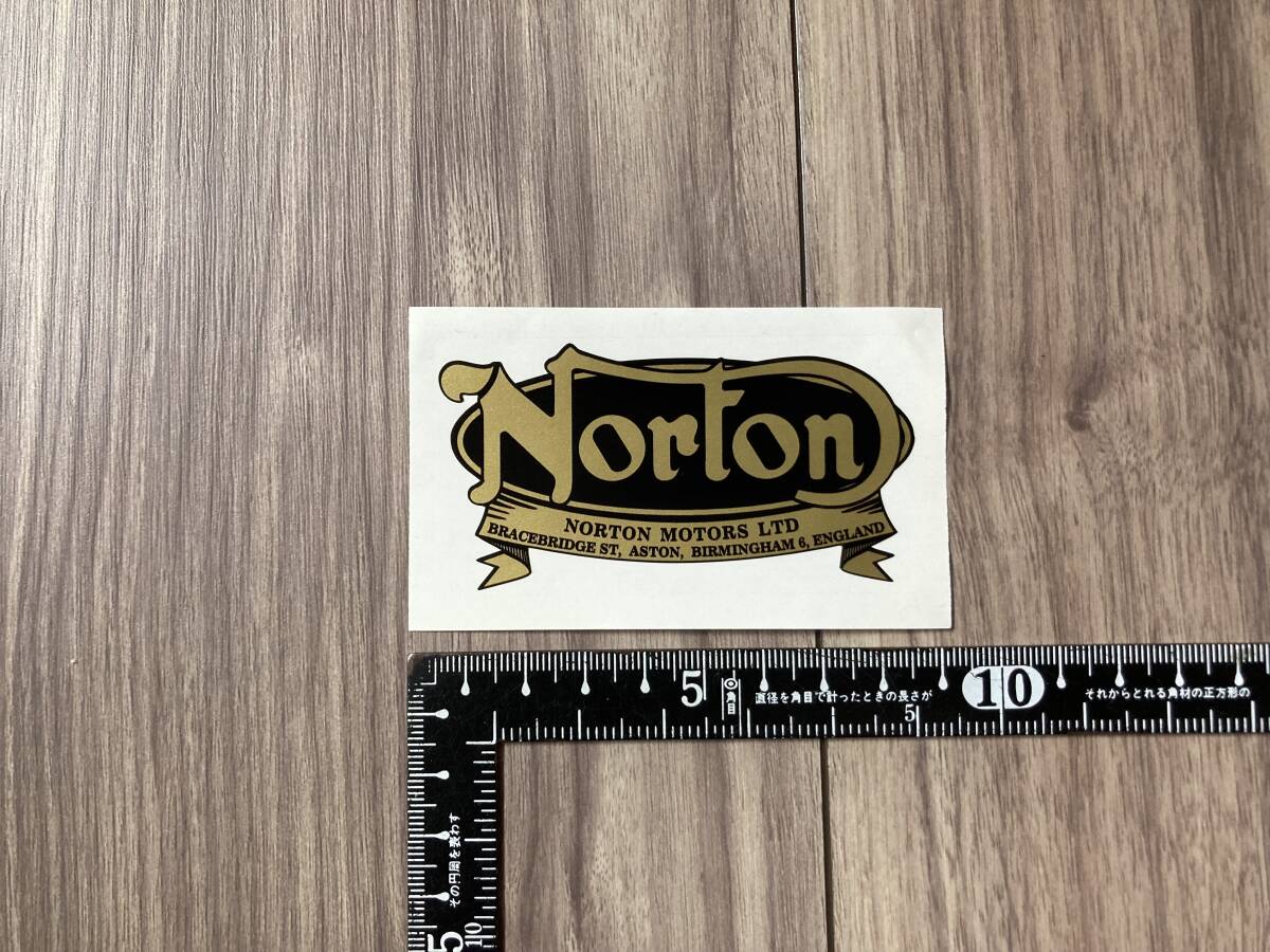 送料無料 Norton Motors Ltd ノートン カッティング ステッカー ゴールド 80mm × 40mm拍卖