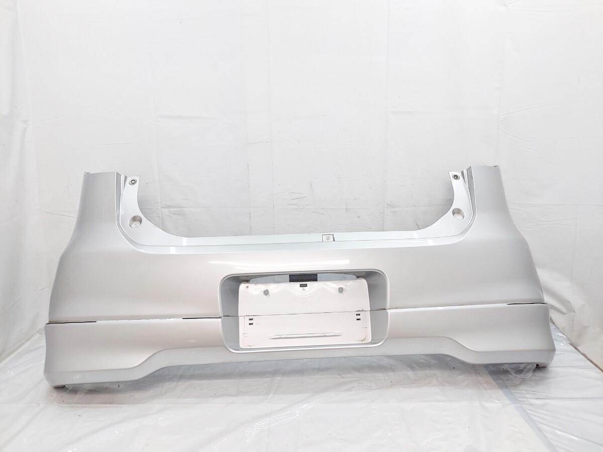 100 配達先条件有 B38 HG21S セルボ リア バンパー シルバー 銀 Z2S スポイラー付 21年式 リヤ拍卖