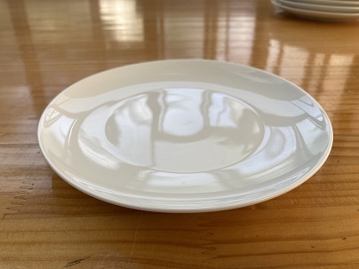 18㎝プレート5枚セット × 4ケース = 20枚 色:白 【新品・未使用】拍卖