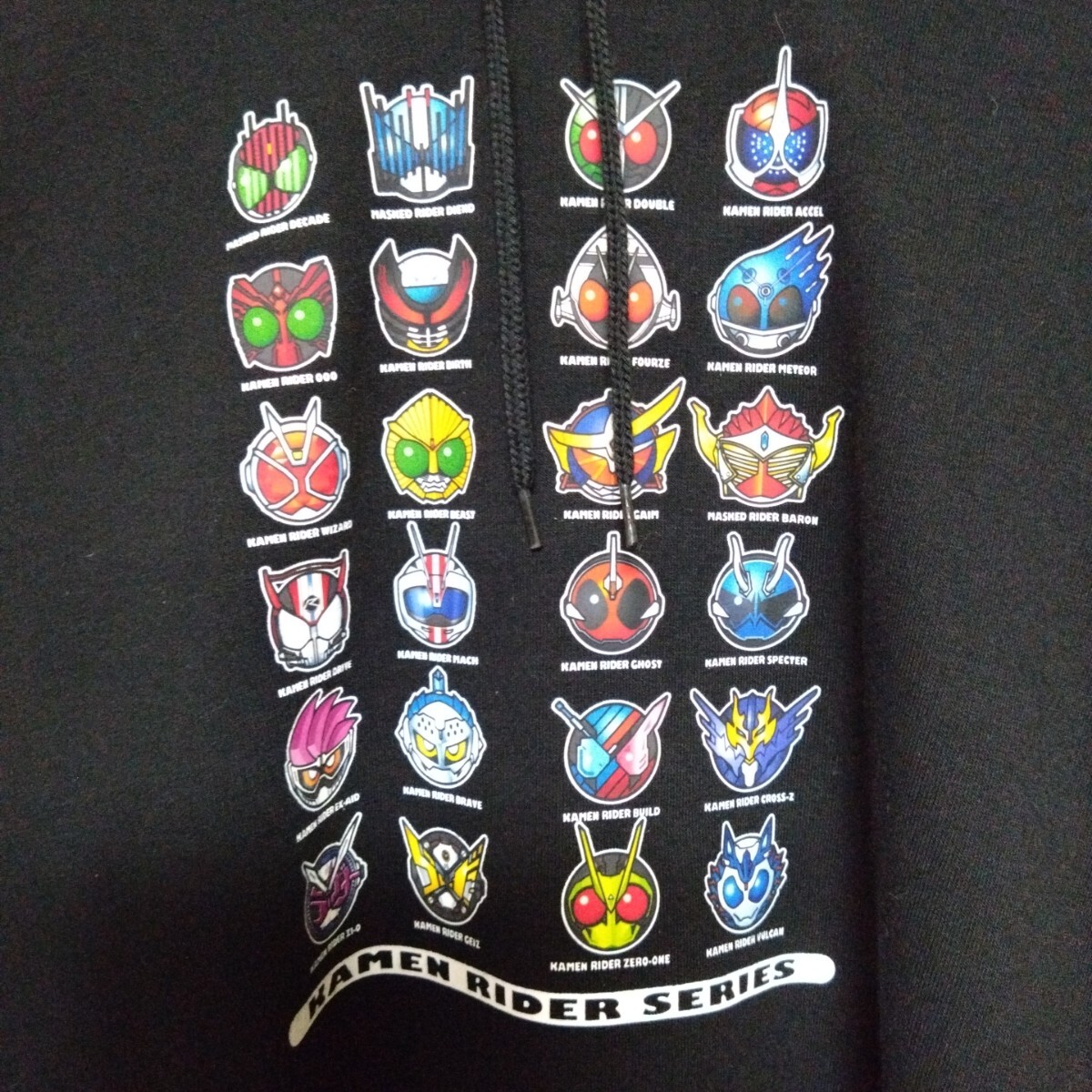 BANDAI APPAREL 仮面ライダーシリーズパーカー LLサイズ 拍卖