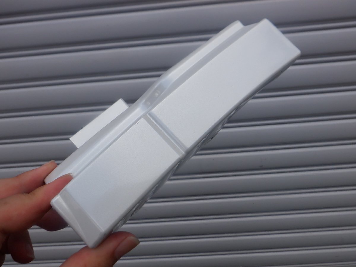 新車外し 純正 TAWH15W LM500H LM エグゼクティブ サイドステップ マッドガード プロテクター 左 76908-V2030 ソニッククォーツ085拍卖