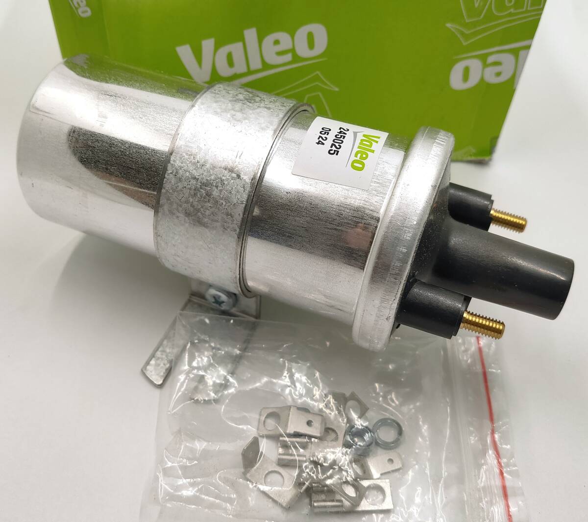 (送料込) AUDI AUSTIN LANCIA ROVER BENZ MG MORGAN PEUGEOT SAAB TVR VOLVO VW イグニッションコイル【VALEO製・新品】拍卖
