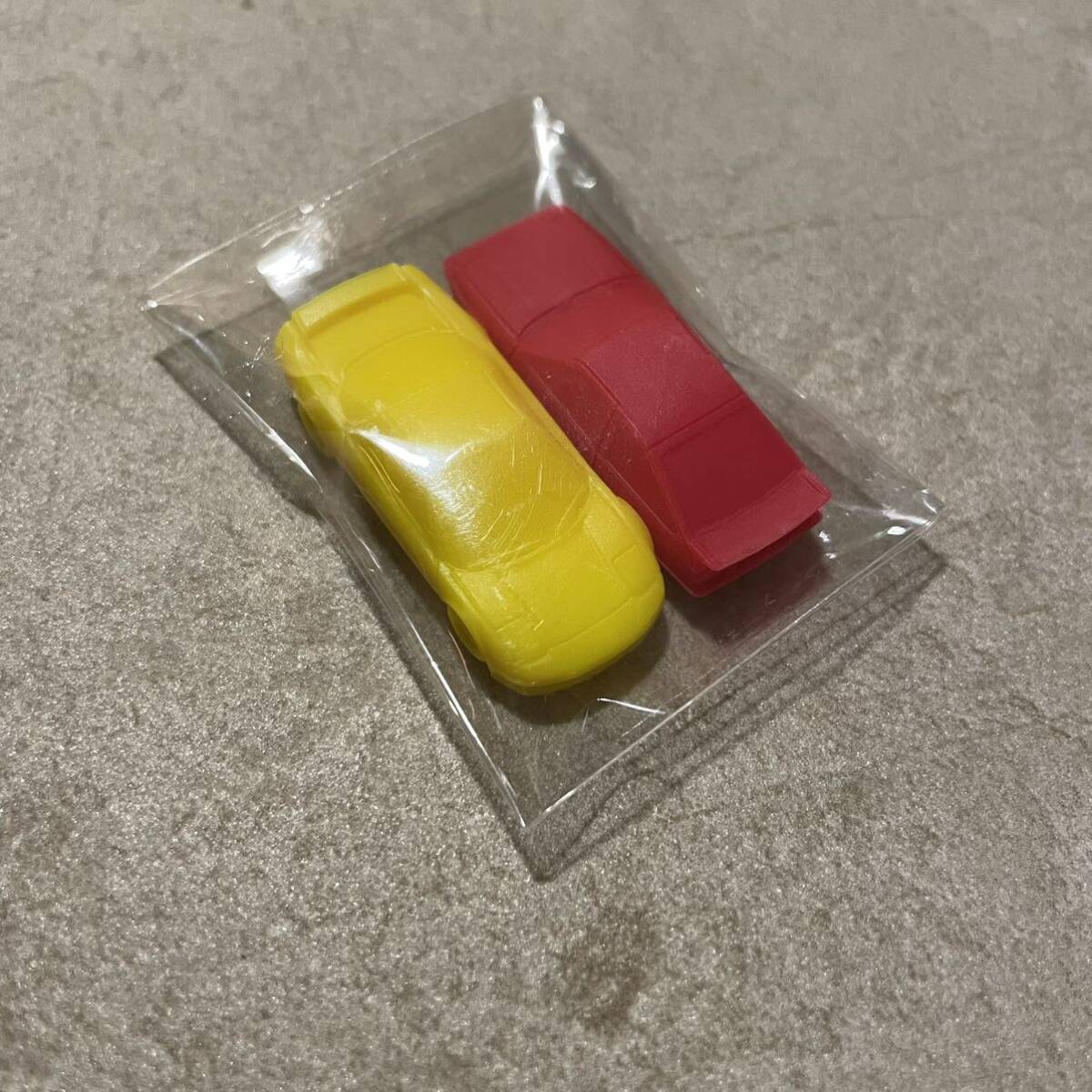 イグニッションモデル 1/120 AE86 トレノ TORENO レッド NA1 NSX イエロー スーパーカー 消しゴム 2台セット拍卖