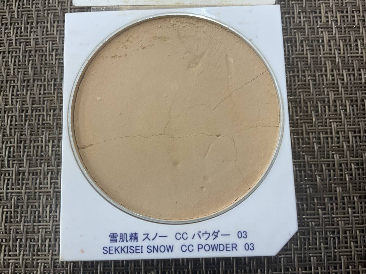 雪肌精 スノー CC パウダー 03 やや暗めの自然な肌色 おしろい ファンデーション ほぼ 未使用 現品限り 早い者勝ち拍卖