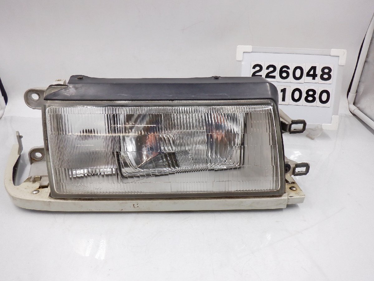 ☆フォード レーザー カブリオレ BFMSF☆ 右ヘッドライト ☆LI ★送料無料(沖縄・離島は除く)★ 226048拍卖