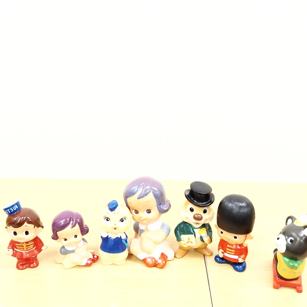 47541-60 銀行キャラクター 昭和レトロ たくぎん 三井銀行 三菱銀行 富士銀行 かんぎん のばらちゃん 送料60size拍卖