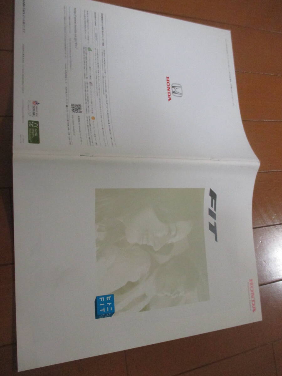 新ト43240 カタログ ■ホンダ● フィット FIT●2010.10 発行●45 ページ拍卖