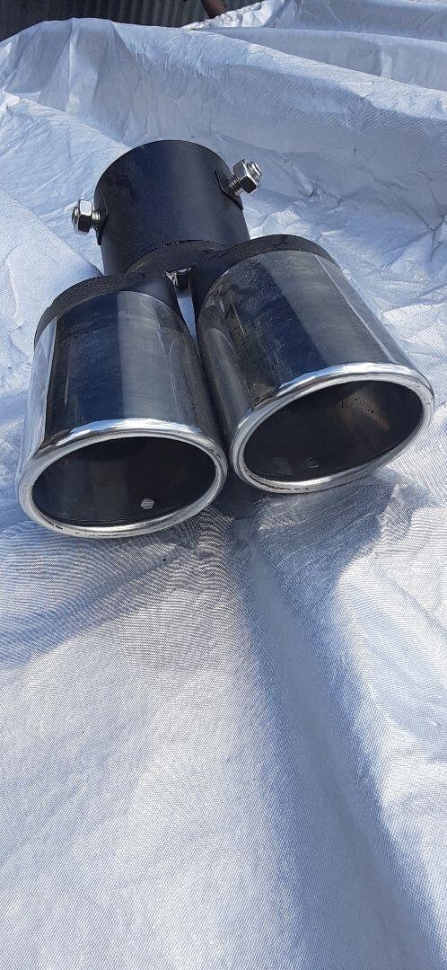 マフラーカッター 2本出し 下向き 純正マフラーに拍卖
