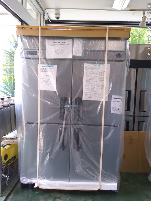 パナソニック業務用冷蔵庫SRR-K1261B 未使用品拍卖