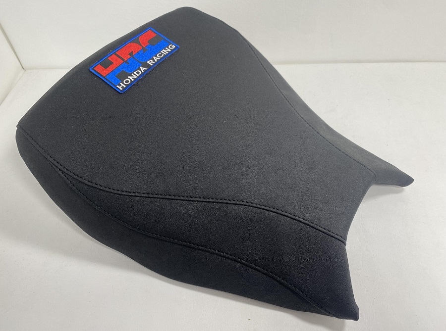 ホンダ CBR1000RR シートカバー SC57 2004~07 前のみ ブラック/ブラックステッチ拍卖