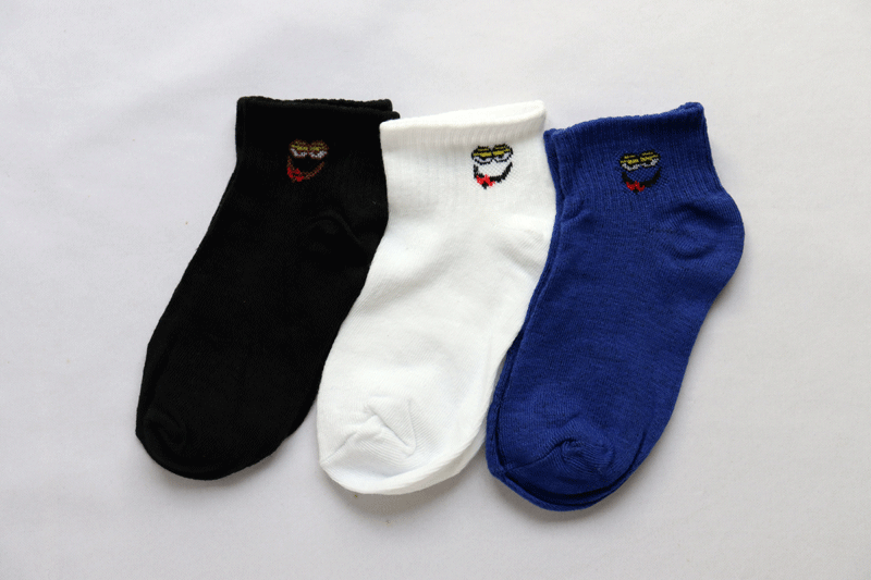 ソックス 靴下 スニーカーソックス セサミストリートの刺繍 ショート丈 3足セット くるぶしソックス レディース b拍卖