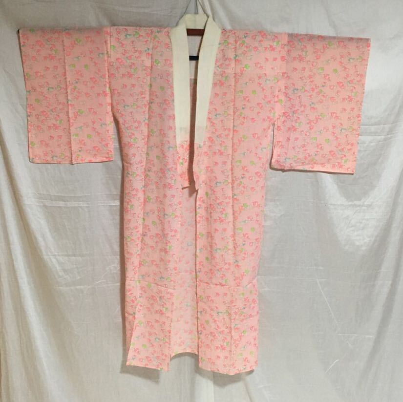 ♪ 長襦袢 うさぎ柄 ピンク色 可愛い柄 女性和装 和服 着物肌着 中古品拍卖