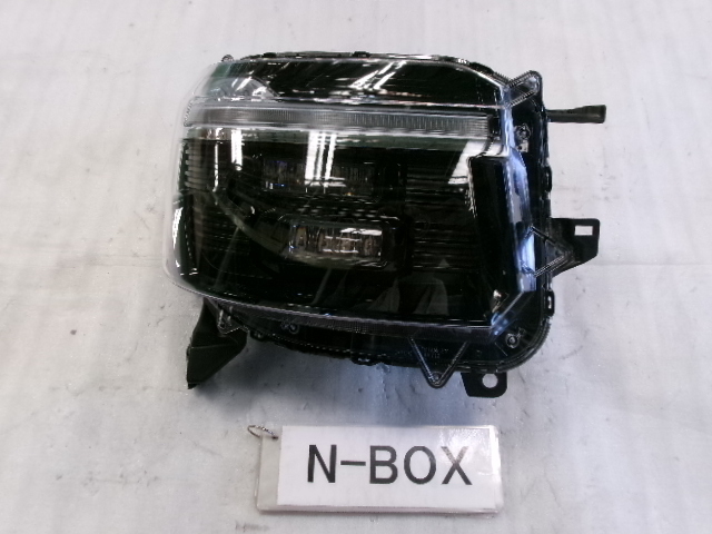 N-BOX JF5 右ヘッドランプユニット LED 即決 6950拍卖