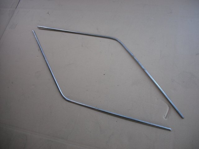 『B229』B122,A12,サニトラ,サニー トラック,SUNNY,保管 左右 ルーフサイドモール,a31,個人宅発送不可です。ルーフモール拍卖