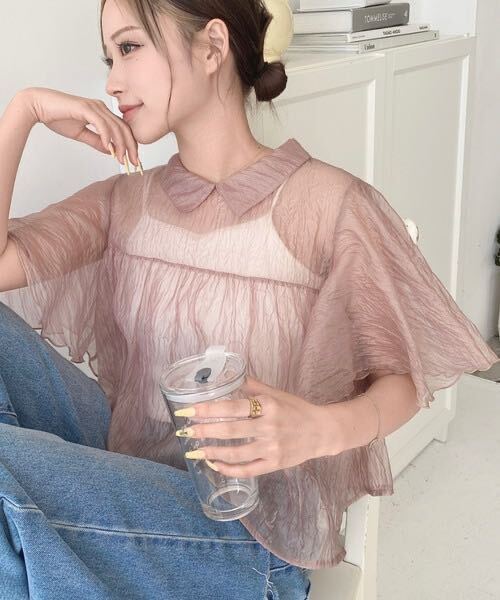 モーメントプラス オーガンジー 半袖ラッフルスリーブブラウス ピンクベージュ M拍卖