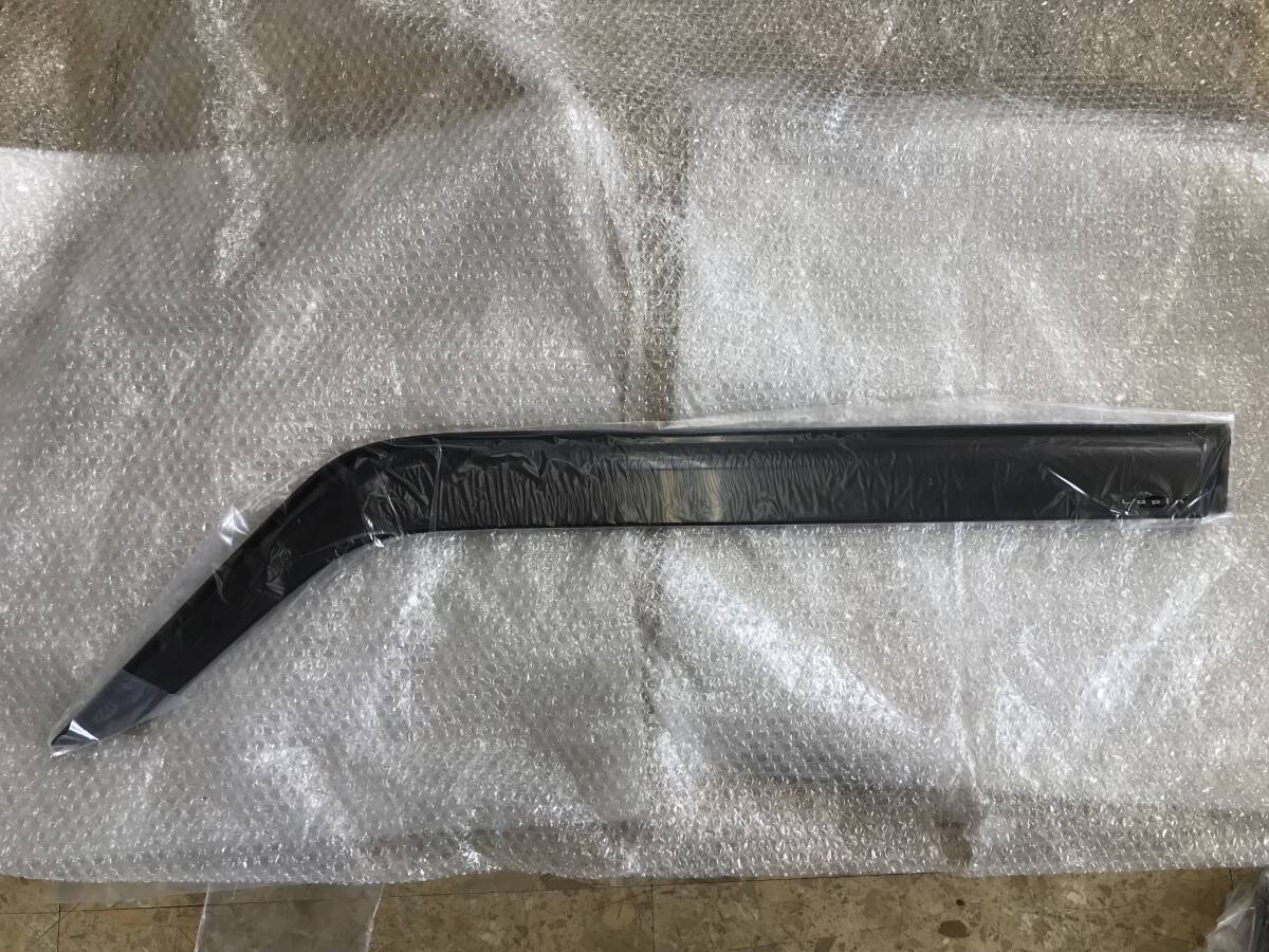 □□2408-Z58 スタート即決!未使用 SUZUKI スズキ ラパン HE33S 純正 フロント バイザー 左 99000-990B6-L01拍卖