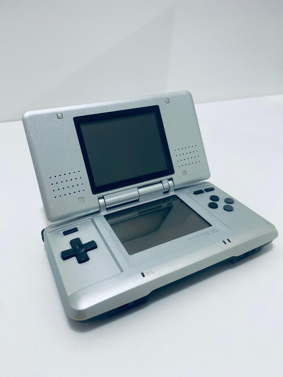 美品/動作品 任天堂 Nintendo ニンテンドー DS 本体 NTR-001 レトロゲーム 希少品(L-49)拍卖