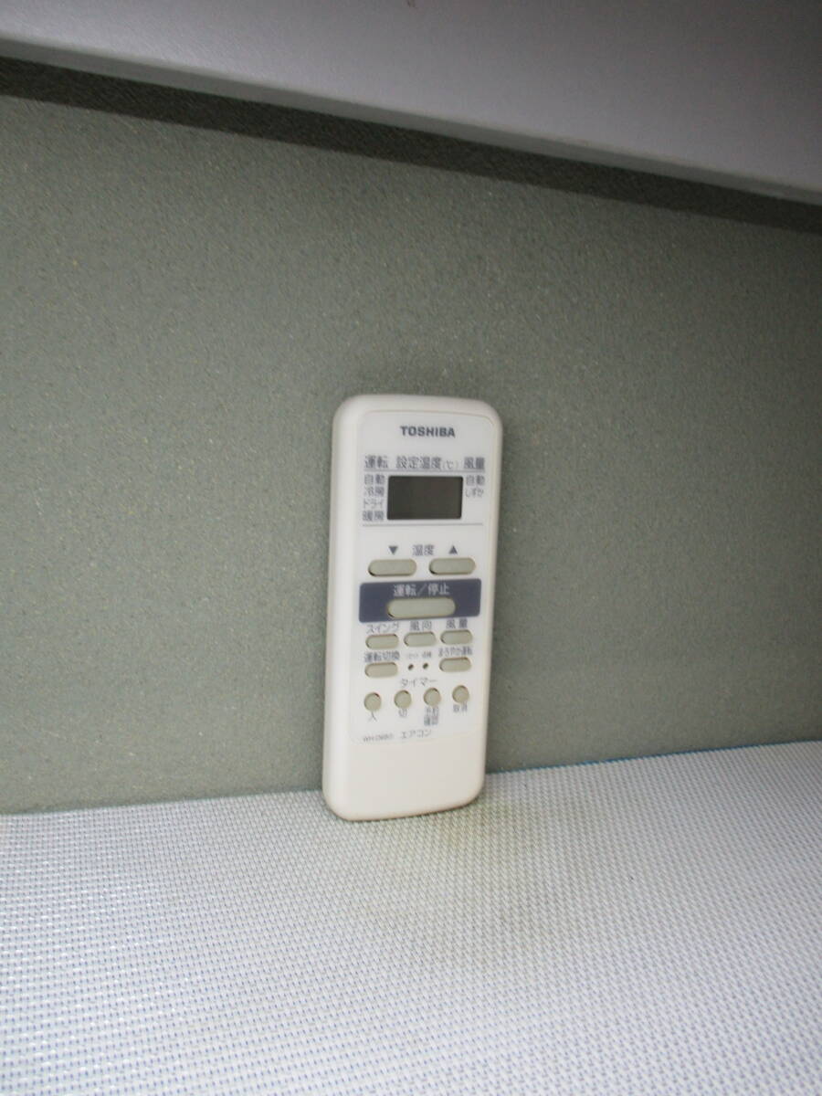 東芝 エアコン リモコン WH-D6B①拍卖