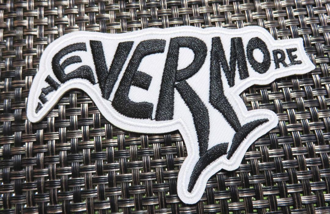 白黒鴉NM■新品 「Nevermore(二度とない)」激渋 刺繍 ワッペン■ Queenカラス エドガー・アラン・ポー 詩◆自動車 バイク レース拍卖