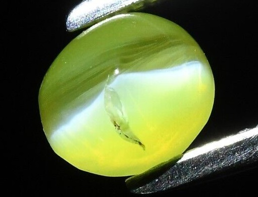 【美麗】0.58カラット スリランカ産クリソベリル・キャッツアイ拍卖