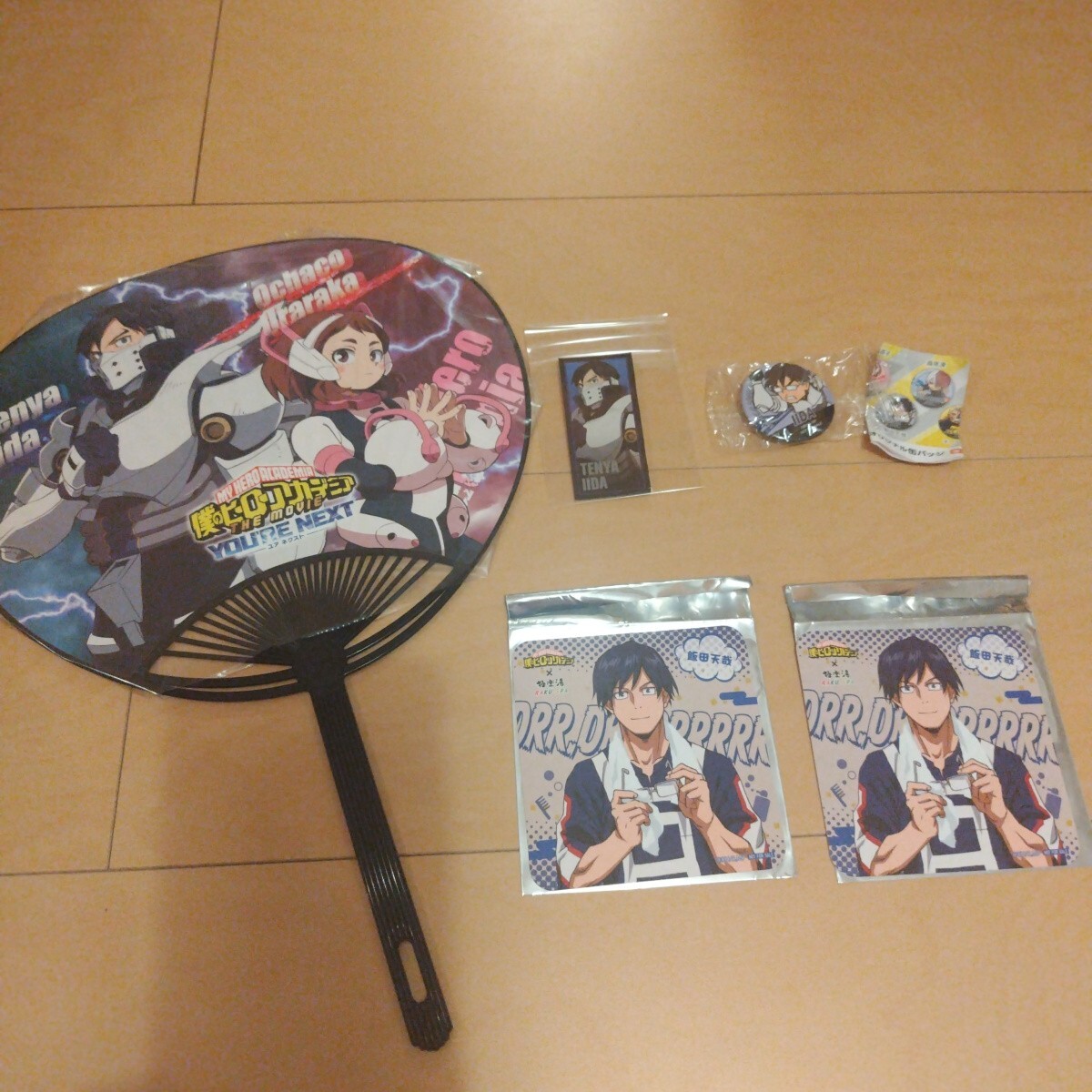 僕のヒーローアカデミア ヒロアカ 飯田天哉 いいだ てんや 極楽湯コラボ くら寿司コラボ うちわ 団扇 缶バッジ ステッカー拍卖
