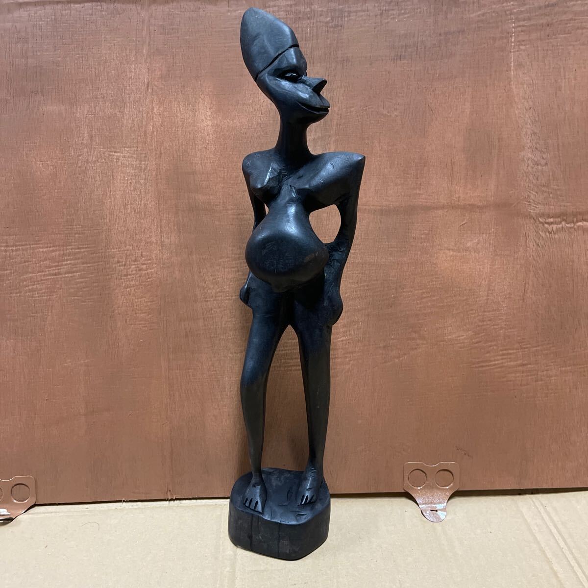 アフリカ像 黒檀彫刻木像 タンザニア 高さ40cm 重さ500g拍卖