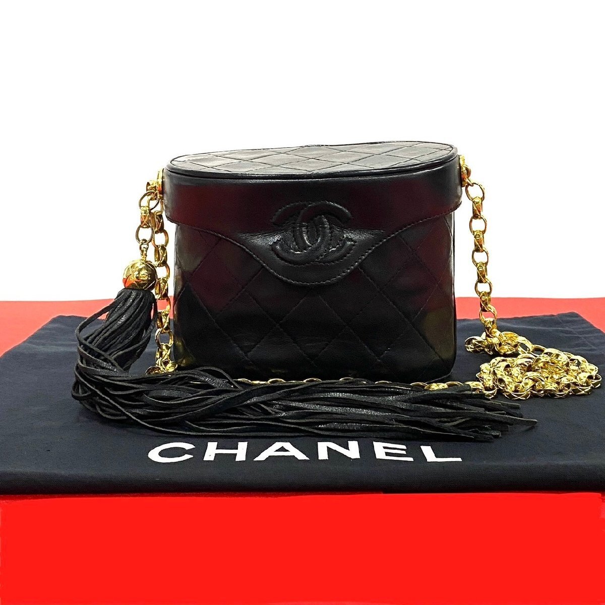 極 美品 シール有 1番台 CHANEL シャネル マトラッセ ココマーク フリンジ ラムスキン チェーン ショルダーバッグ ブラック 黒 63006拍卖
