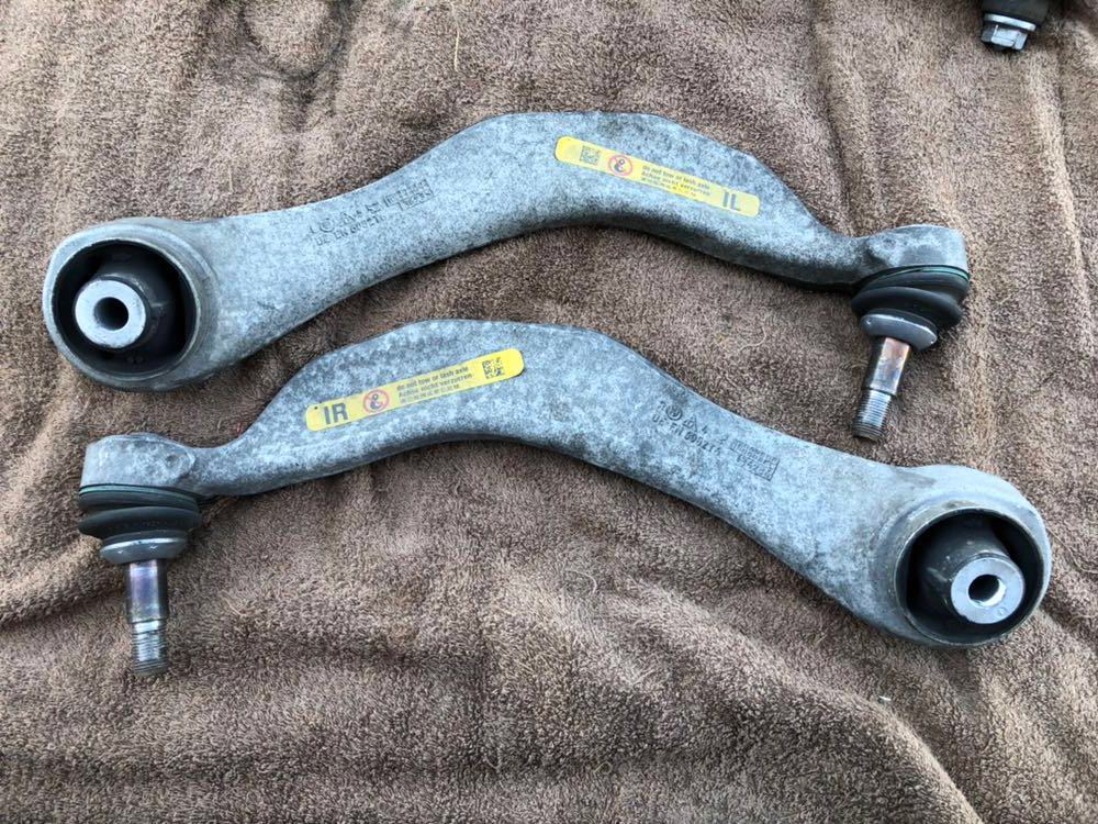 BMW F10 523i Mスポーツ コントロール アーム 左右セット ②拍卖
