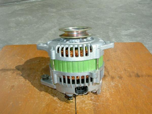 エルグランド(ディーゼル)AVE50/AVWE50/E50用オルタネーター(ダイナモ)リビルト品 LR1125-705、23100-VE000拍卖