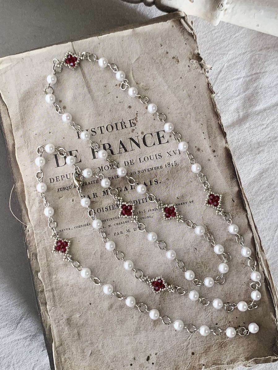 ハンドメイド*スワロフスキークリスタルビーズ 国産パール Y字ネックレス ロングネックレス ルビーカラー 78.5㎝ No.1975拍卖