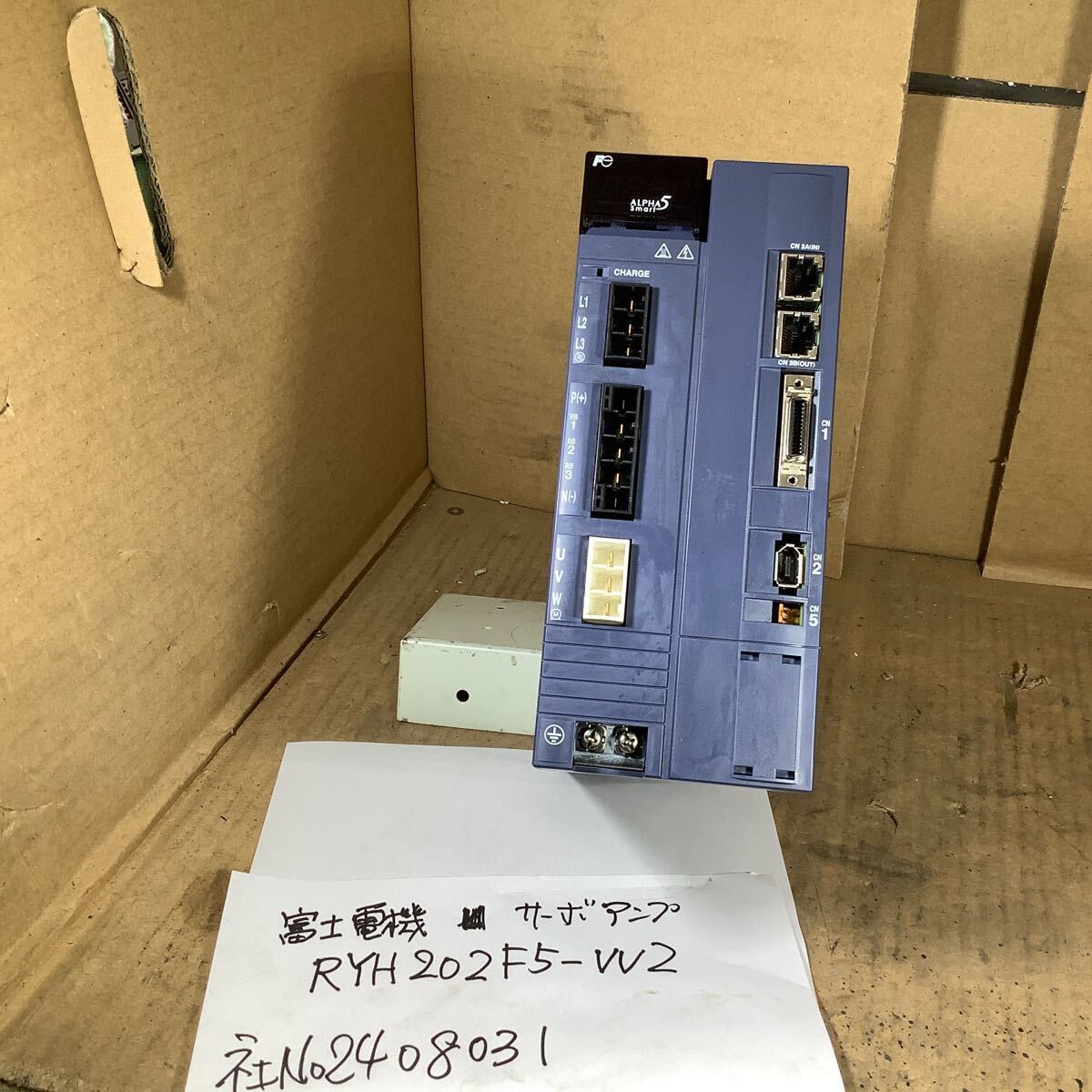 富士電機サーボアンプ RYH202F5-VV2中古品現状渡し品です。一般的な通電まで済みです。拍卖