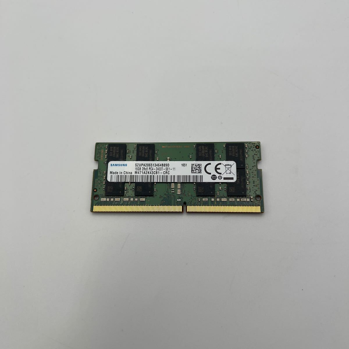 SNMSUNG 2RX8 PC4-2400T-SE1-11 16GB×1 ノート用メモリ動作品拍卖