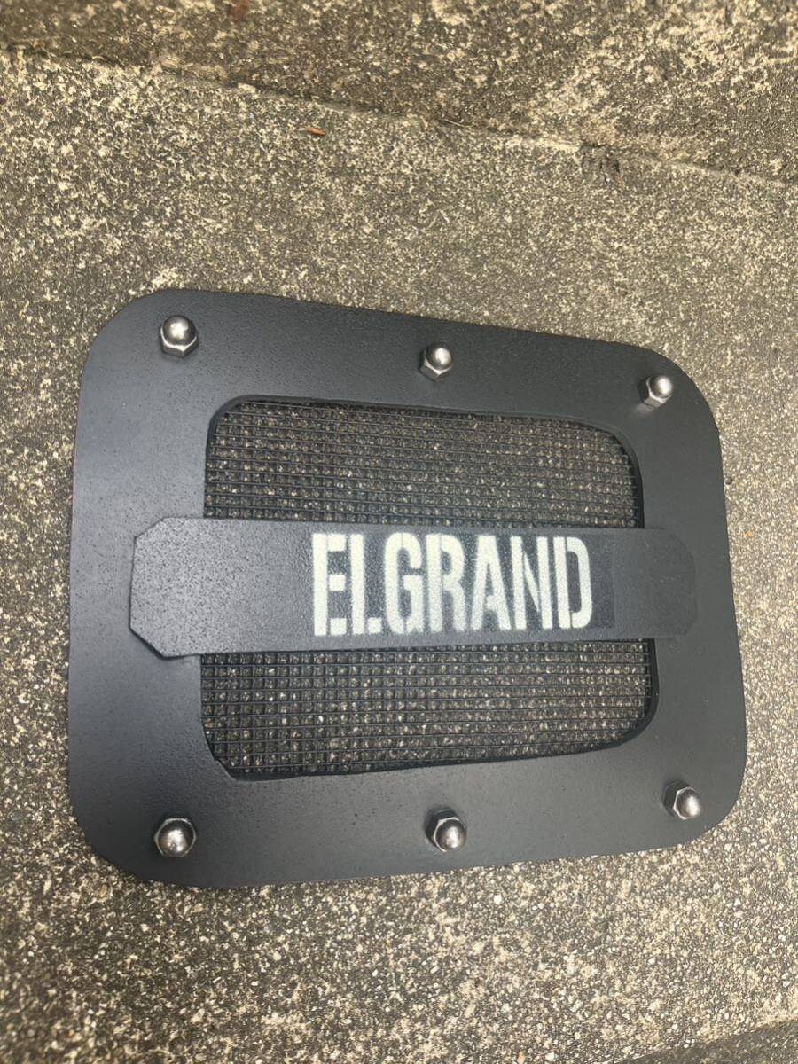 日産 エルグランドe51/e52 給油口カバー フューエルタンクカバー拍卖