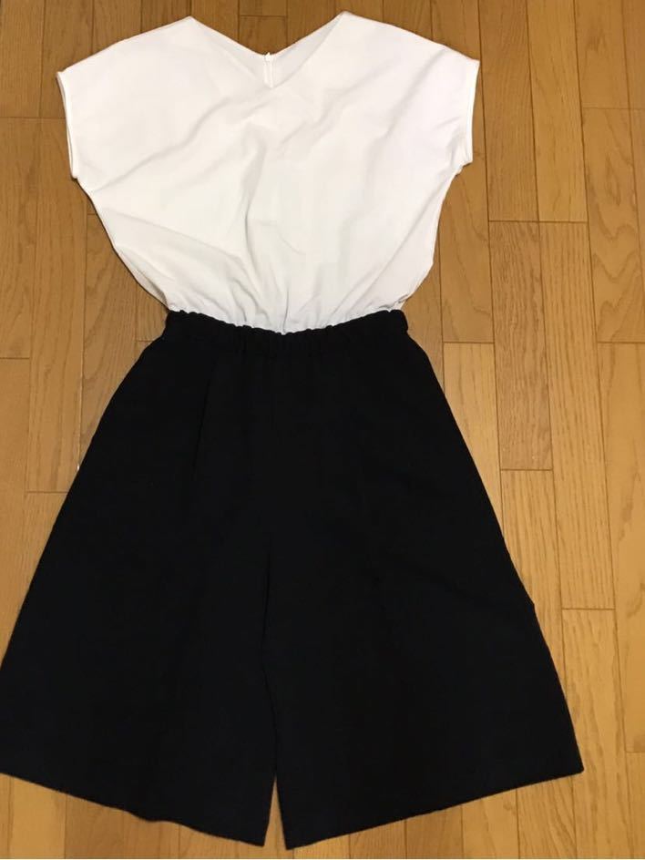 SENSE OF PLACE アーバンリサーチ ホワイトフレンチスリーブ ドッキング ブラック ワイドパンツ オールインワン拍卖