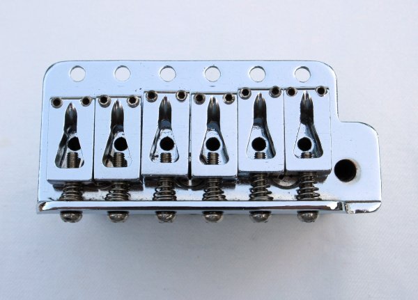 Squier スクワイアー END ROX シンクロブリッジ 11.2mmピッチ 鉄ブロック クローム 84年製Squier by fender ST502拍卖