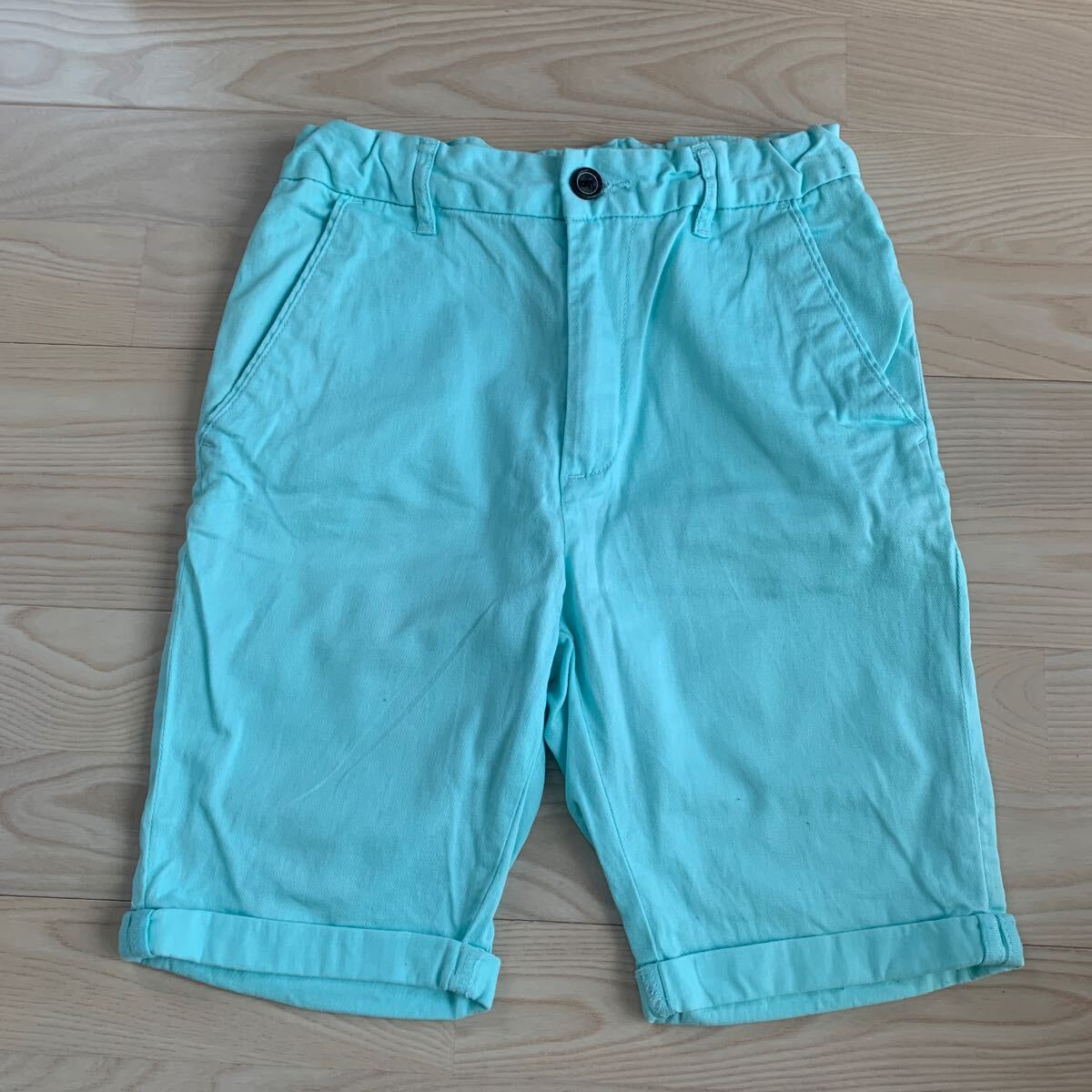 美品★160サイズ★GAP★ハーフパンツ、ショートパンツ ★薄い水色拍卖