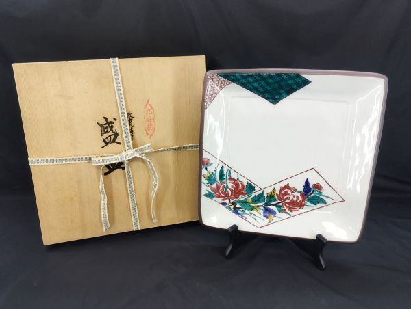 S/ 九谷焼 做古九谷手 折紙牡丹絵 盛皿 浅蔵五十吉指導 圓山造 角皿 大皿 盛器 共箱 / NY-1753拍卖