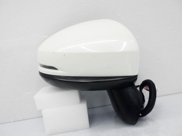 M48969 フィット/シャトル GK3/GK4/GK5/GK6/GK8/GK9/GP5/GP6/GP7/GP8 右ドアミラー FIT/SHUTTLE拍卖