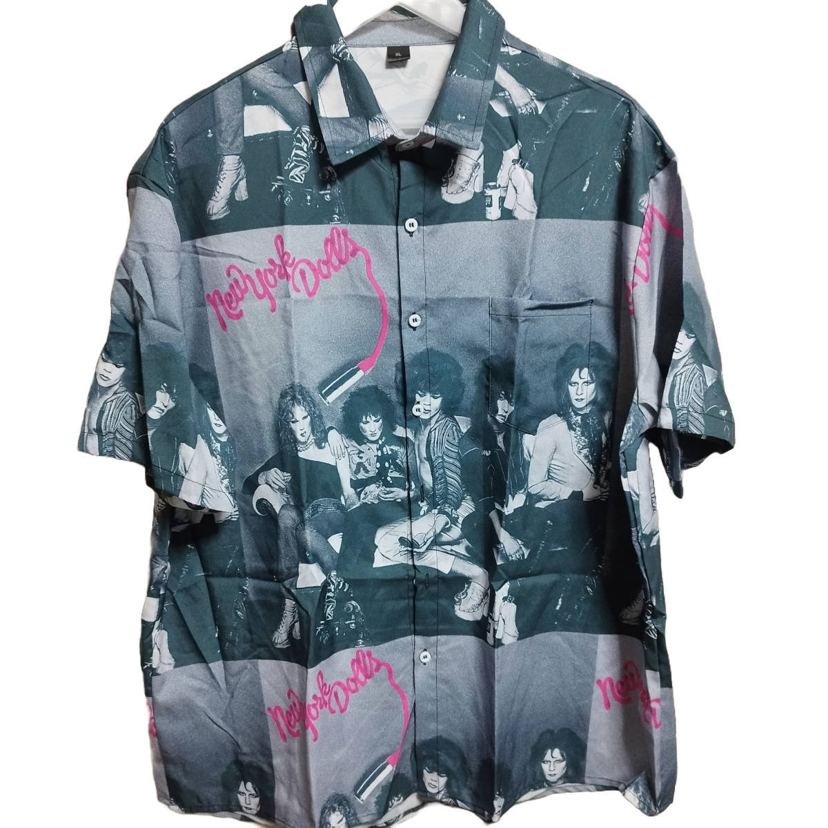 海外直輸入品★ニューヨークドールズ(New York Dolls) 半袖シャツ【Lサイズ】総柄デザイン バンドT 新品拍卖