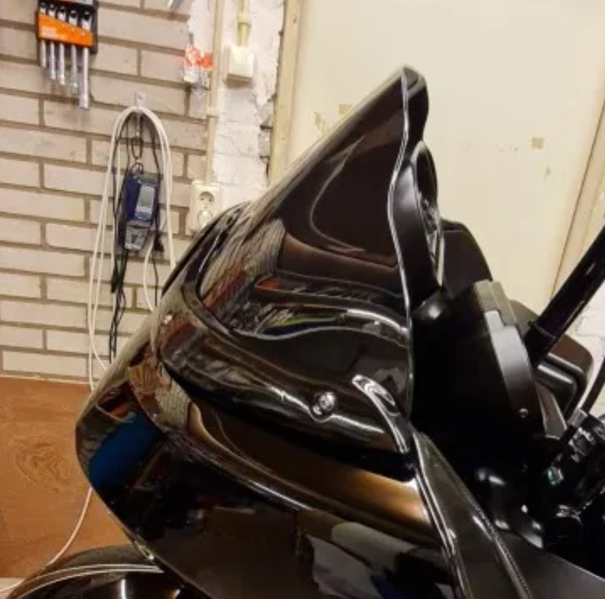 ハーレーダビットソン ツーリング ロードグライド fltr 1998-2013 9インチ オートバイ ティント 風防 ウインドスクリーン 拍卖