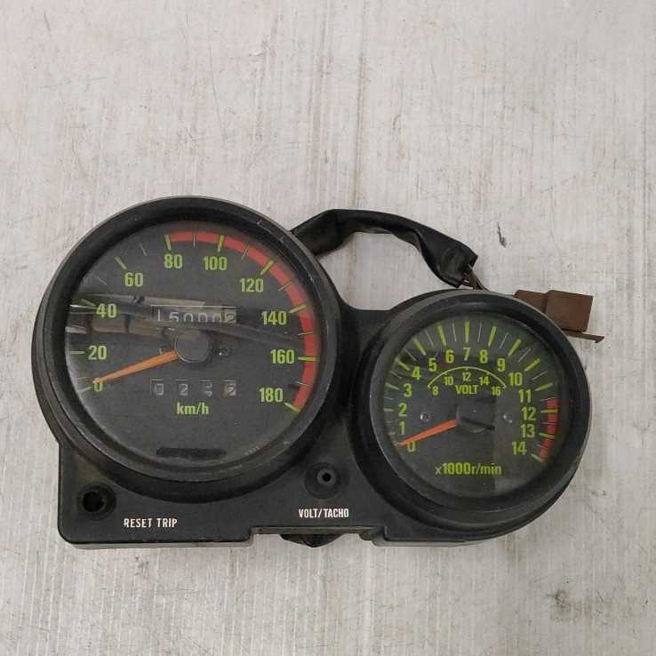 【0606-16】カワサキ GPZ400F メーター 動作確認済 純正 当時物 絶版 旧車 スピードメーター タコメーター拍卖