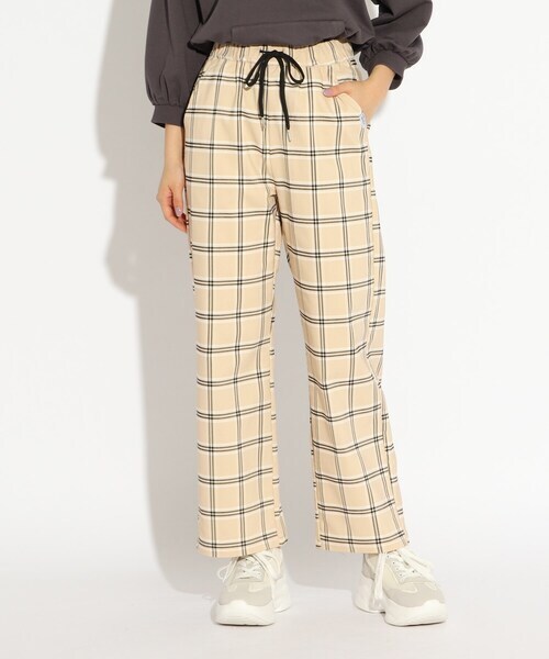 新品 PINK-latte 【ニコラ掲載商品】シェフパンツ ライトベージュ(251) 14(140cm) 定価3465円拍卖