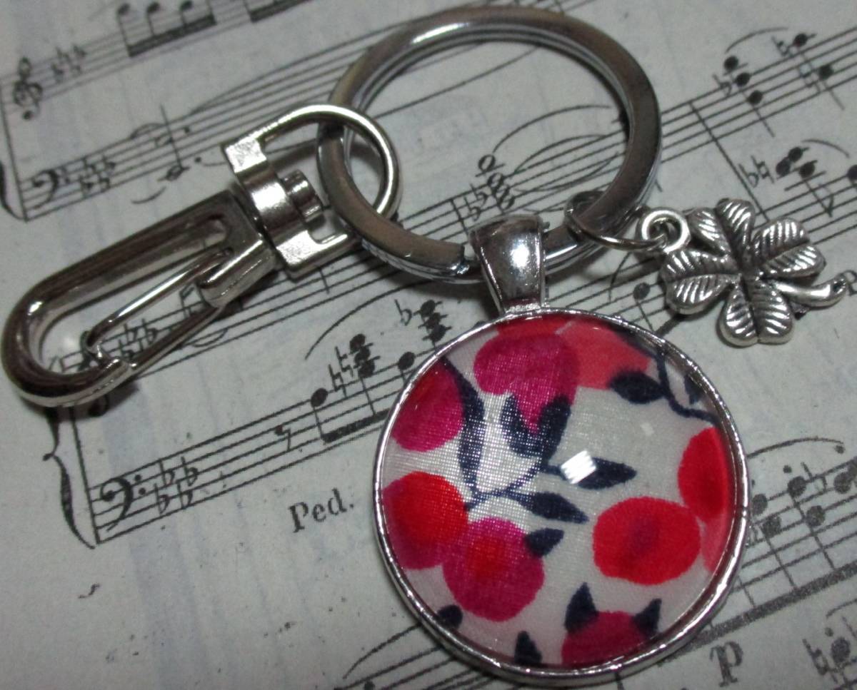 *リバティ Wiltshire ウィルトシャー キーホルダー*キーリング 果実柄 木の実柄 Ⅲ拍卖