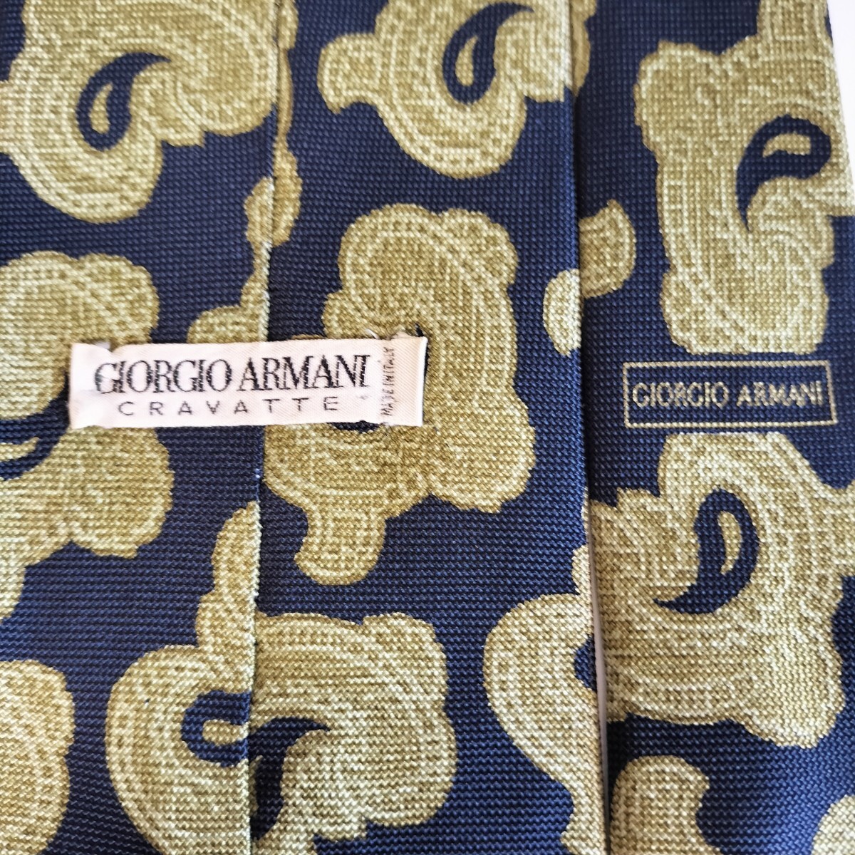GIORGIO ARMANI(ジョルジオアルマーニ)紺緑なみだネクタイ拍卖