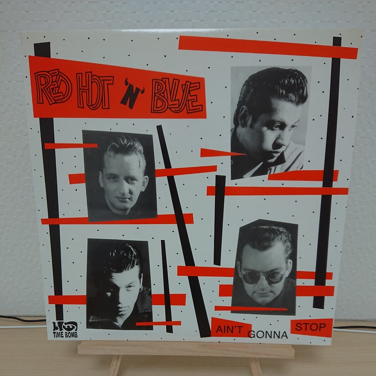 Red Hot 'n' Blue / Ain't Gonna Stomp ◆ ネオロカビリー ◆ ネオスウィング ◆ ジャイブ ◆ Neo Rockabilly ◆ Swing ◆ Jive 拍卖