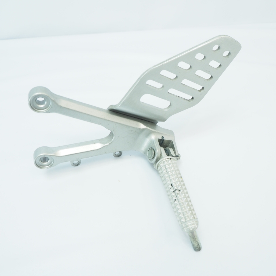 割れ無し! YZF-R6 2C0 06-16年 純正ステップ左 ホルダー ステッププレート ヒールガード YZFR6拍卖