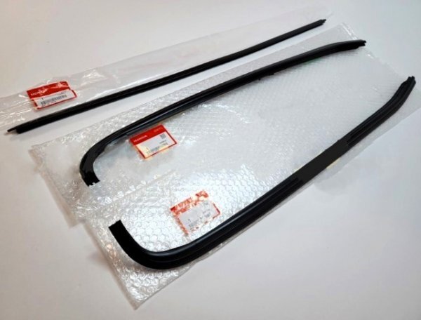 残りわずか 新品 ホンダ インテグラ DC1/DC2 フロント ガラス モール 3点 ウインドウ ウインドシールド モールディング 窓枠 ゴム タイプR拍卖