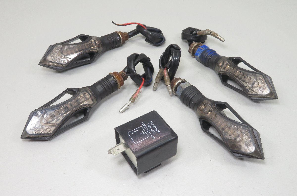 ■スーパーカブ50/C50 社外/汎用 フロント&リア/前後 LED ウインカー リレー 検 ノーマル カスタム 1 AA01 C70 C90 HA02拍卖